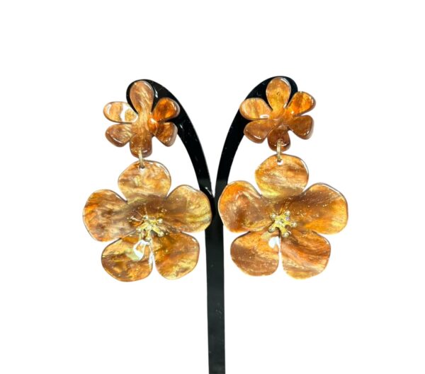 Brown flower power earrings