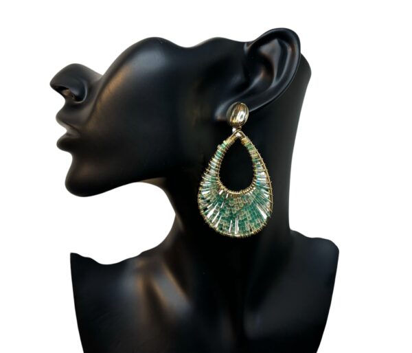 Green beads Stylish earrings - Image 3