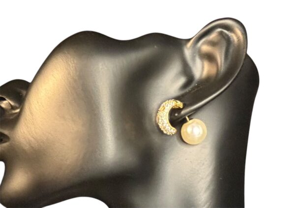 Half hoop earrings with Acrylic Pearl - Image 2