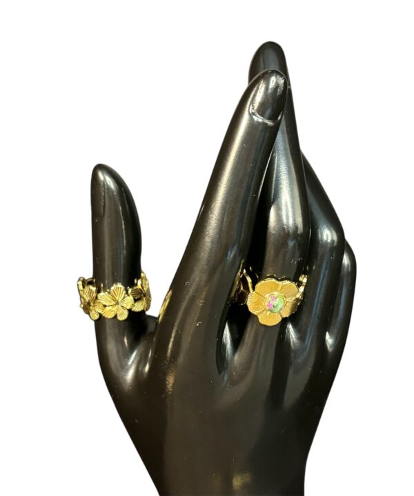 Set of 2 Stainless steel Rings + Flower+Stone - Image 2