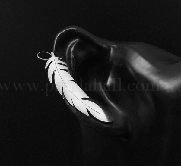 Single Cuff earrings leftside Leaf